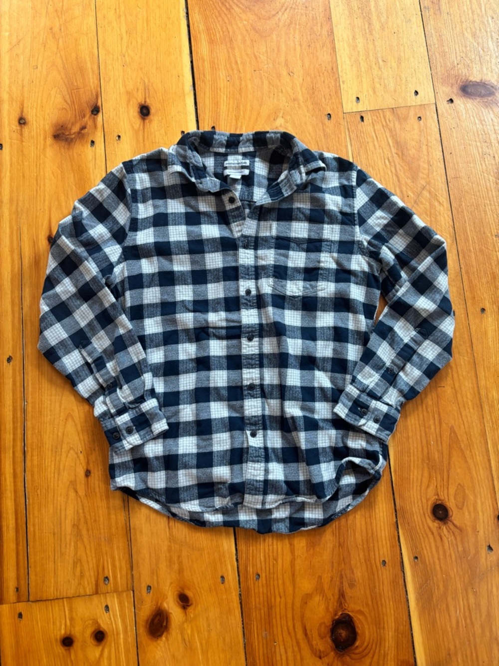 Amazon Essentials Men’s Plaid Flannel Shirt Small 100% Cotton